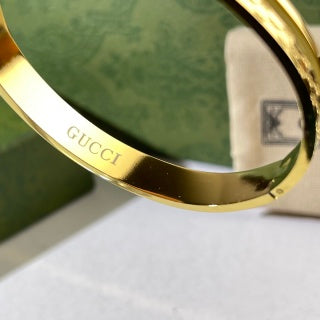 Gucci GG Floral Crystal Cuff Bracelet