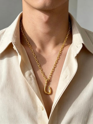 Gucci Hook Pendant Chain Necklace